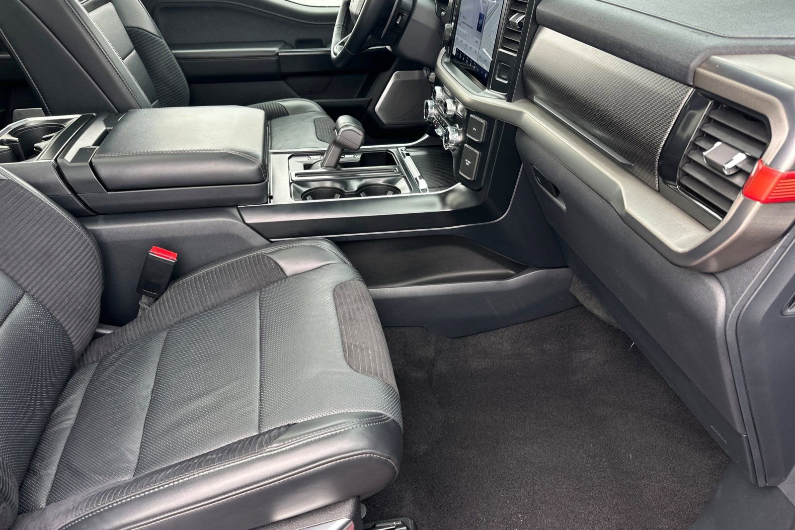 Used 2023 Ford F150 Raptor image 15