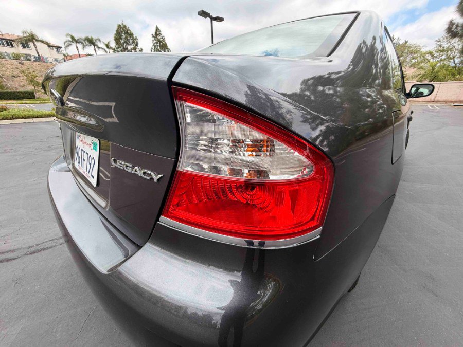 Used 2009 Subaru Legacy 2.5i Special Edition AWD/4WD image 12