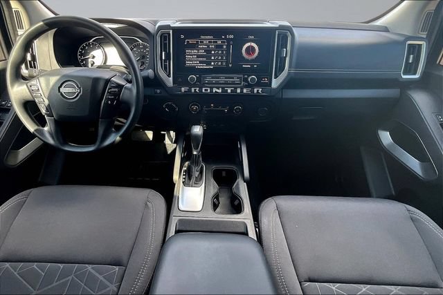 Used 2025 Nissan Frontier SV AWD/4WD image 8