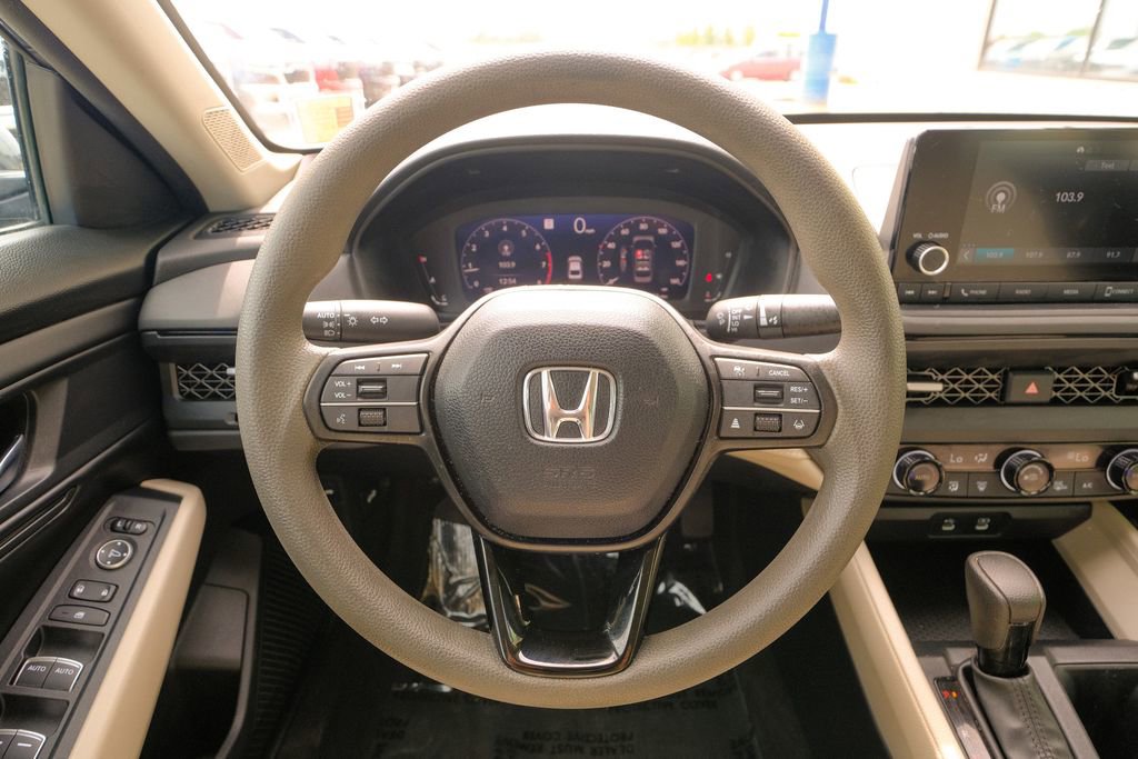 Used 2024 Honda Accord EX image 30