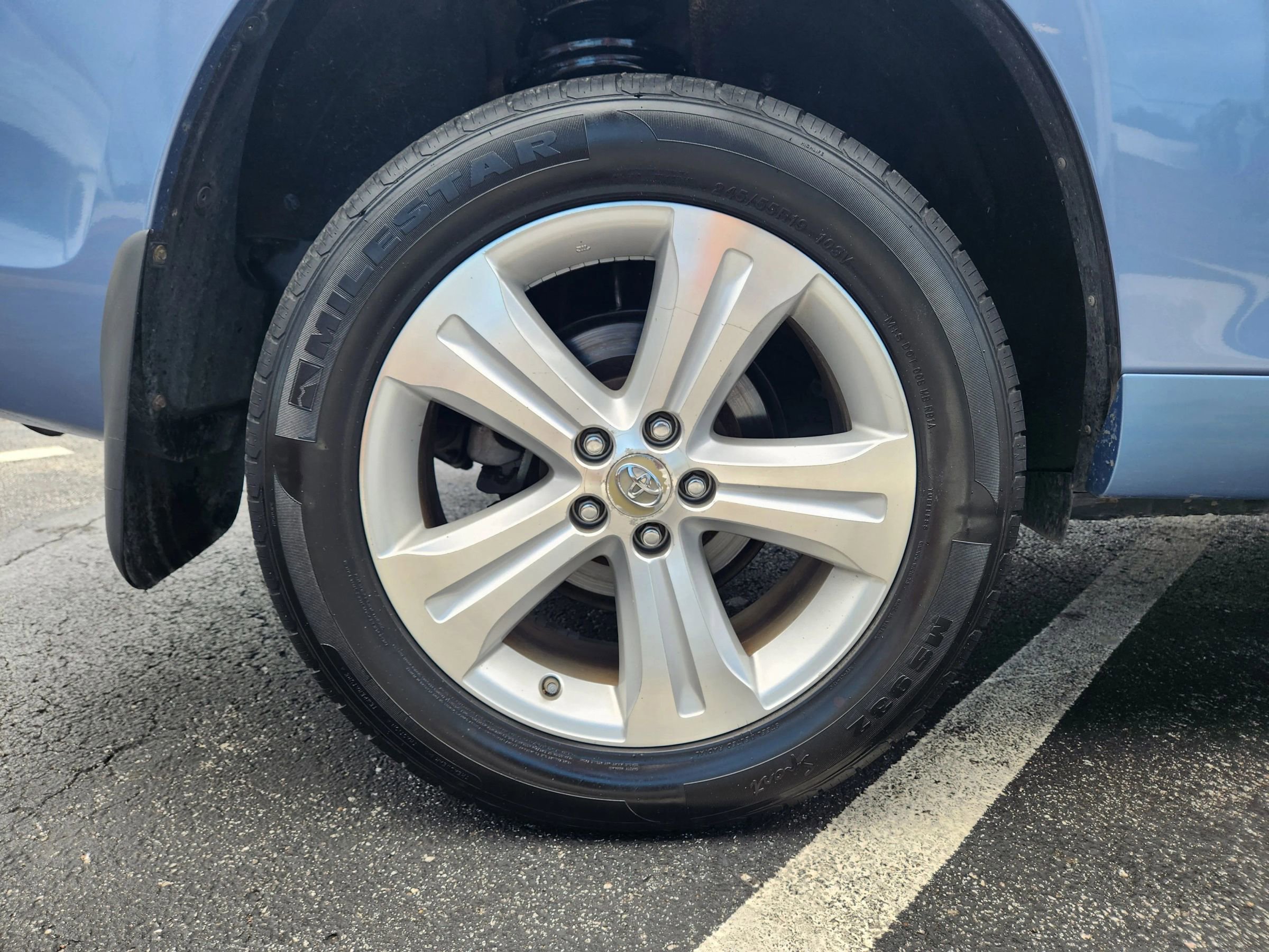 Used 2010 Toyota Highlander Limited image 65