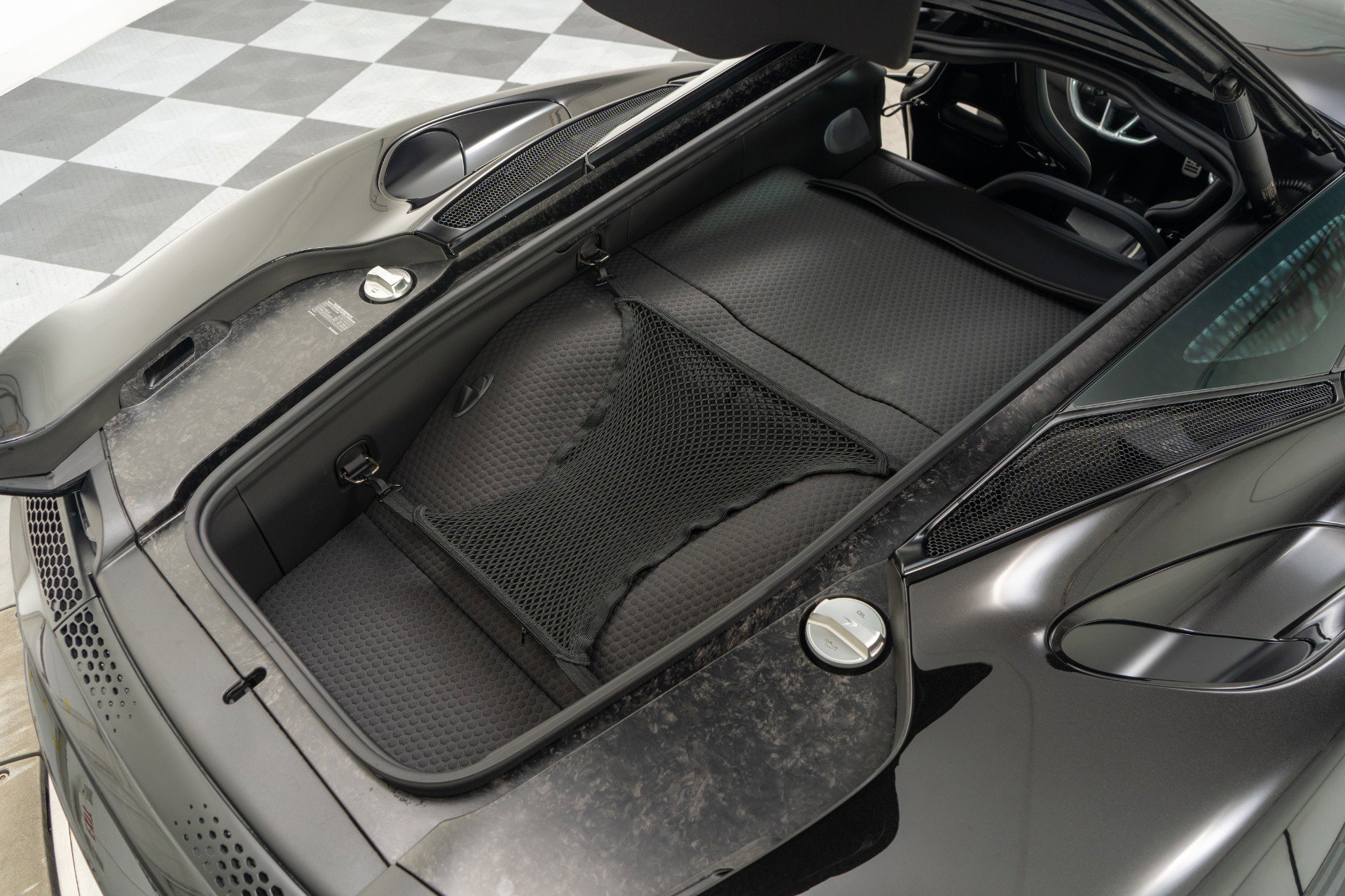 Used 2022 McLaren GT image 12