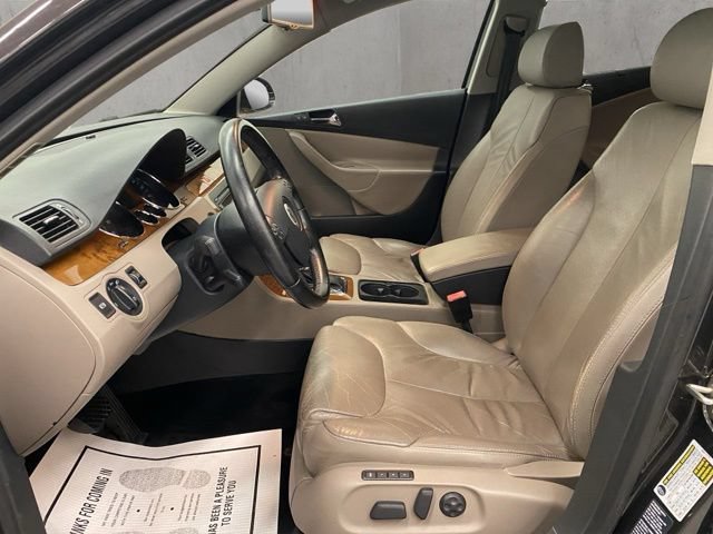 Used 2007 Volkswagen Passat 3.6 AWD/4WD image 6