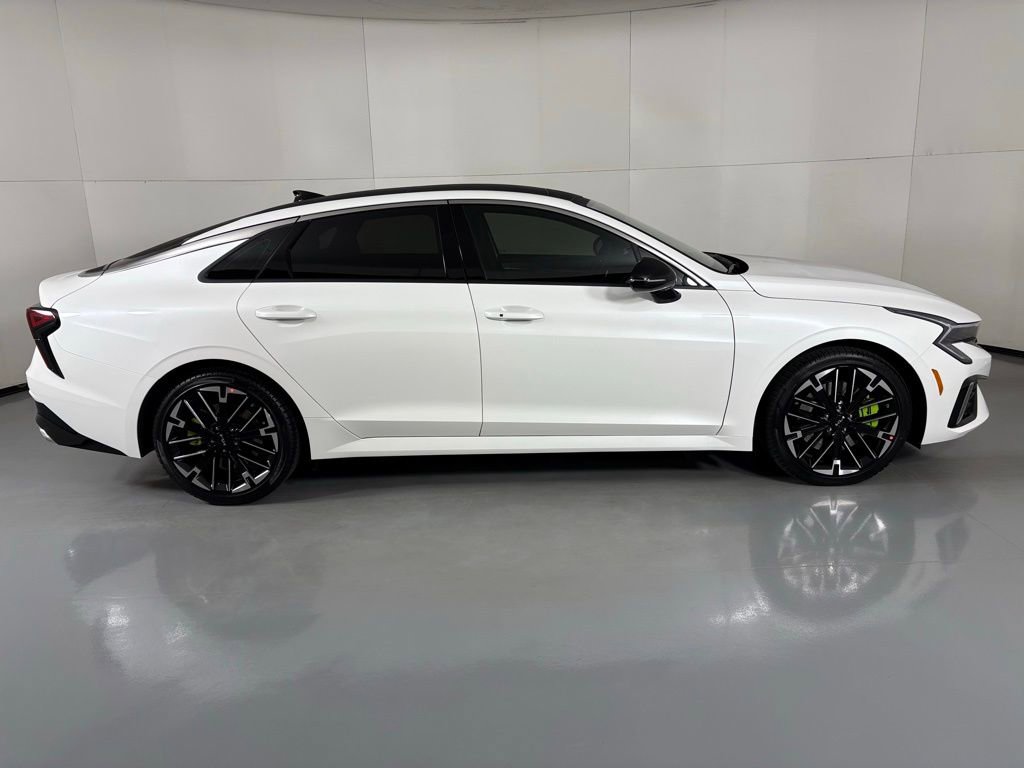 New 2026 Kia K5 GT image 9