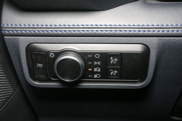 Used 2025 Ford Mustang Dark Horse image 35