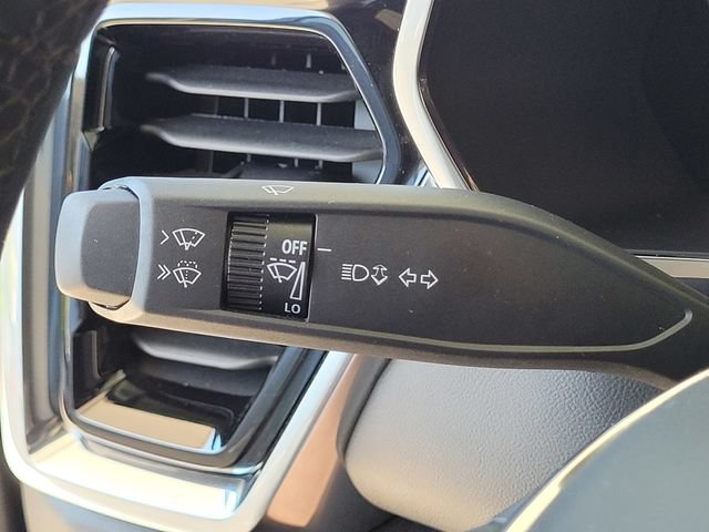 Used 2025 GMC Canyon Elevation w/ Convenience Package AWD/4WD image 13
