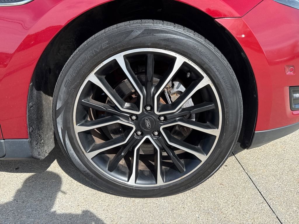 Used 2018 Ford Taurus SHO w/ Driver Assist Package AWD/4WD image 55