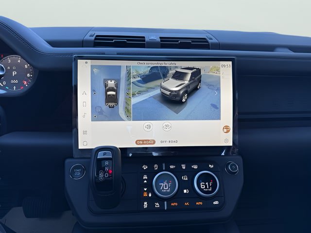 New 2026 Land Rover Defender 90 X-Dynamic SE AWD/4WD image 21