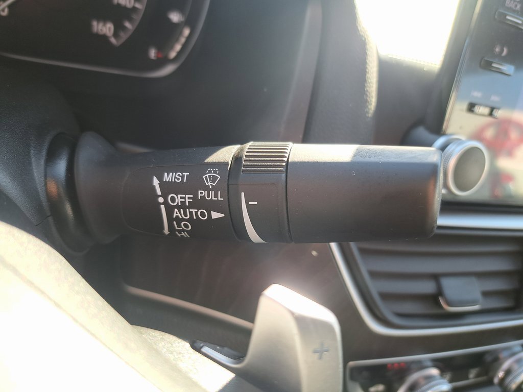 Used 2022 Honda Accord Touring image 25
