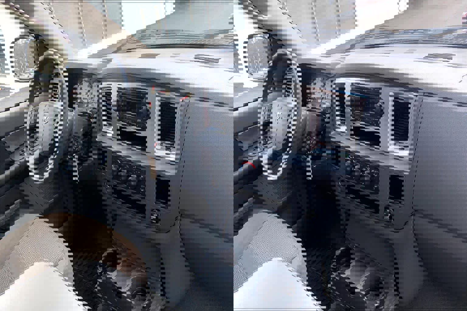 Used 2007 Dodge Ram 1500 Truck SLT image 30