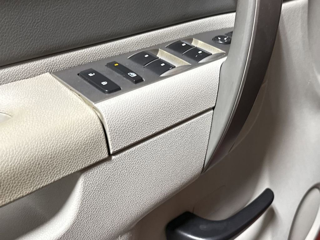 Used 2013 GMC Sierra 2500 W/T w/ Snow Plow Prep Package AWD/4WD image 19