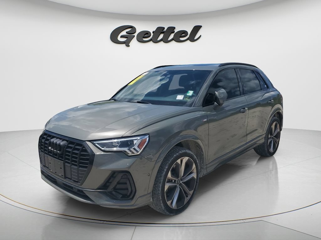 Used 2021 Audi Q3 2.0T Premium Plus w/ Premium Plus Package AWD/4WD image 1