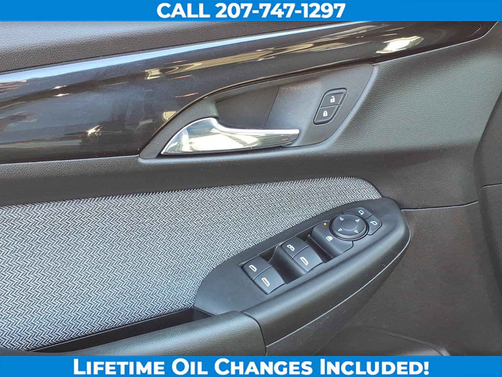 Used 2025 Chevrolet TrailBlazer LT FWD image 10