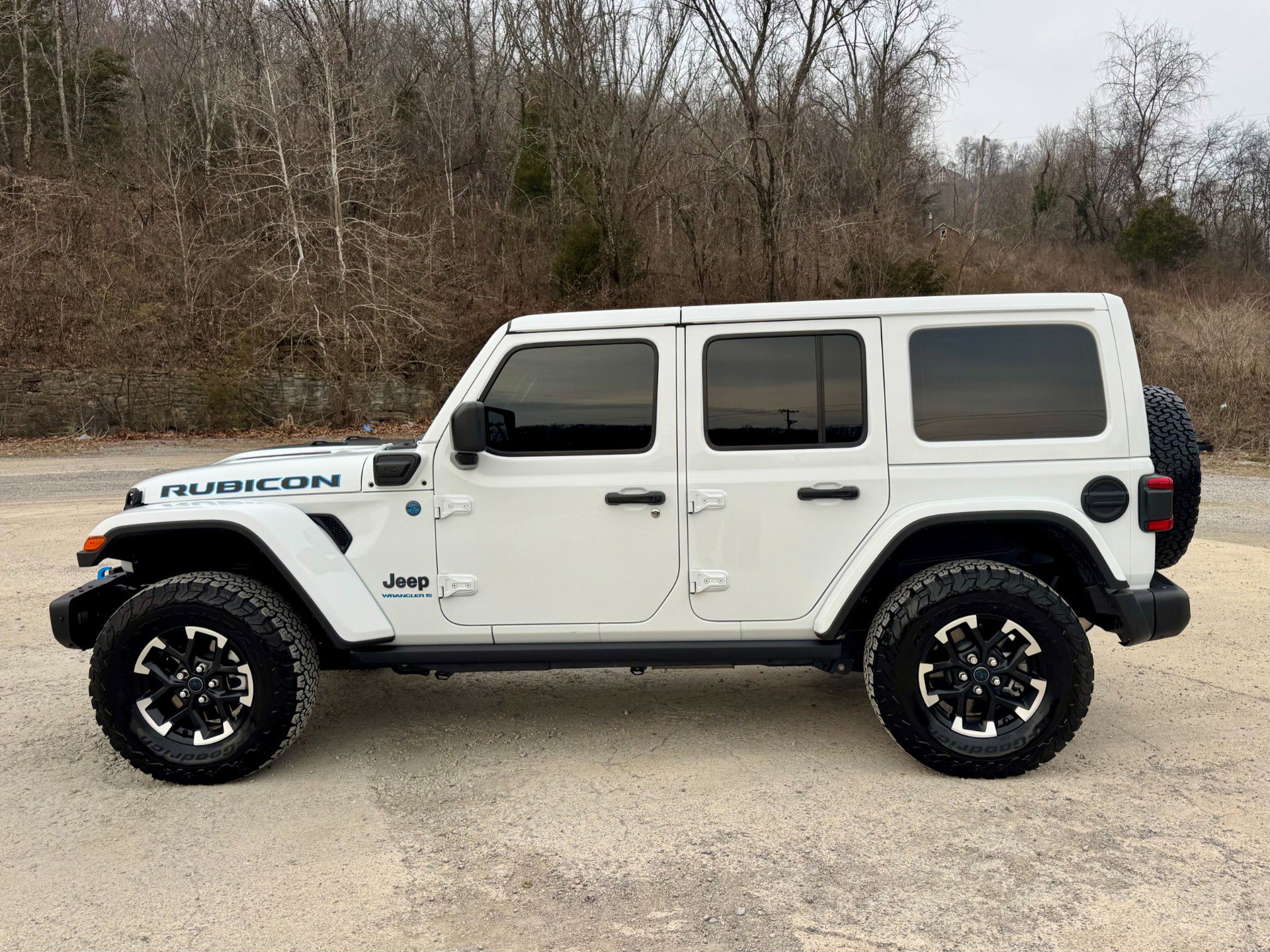 Used 2025 Jeep Wrangler Unlimited Rubicon 4xe image 8