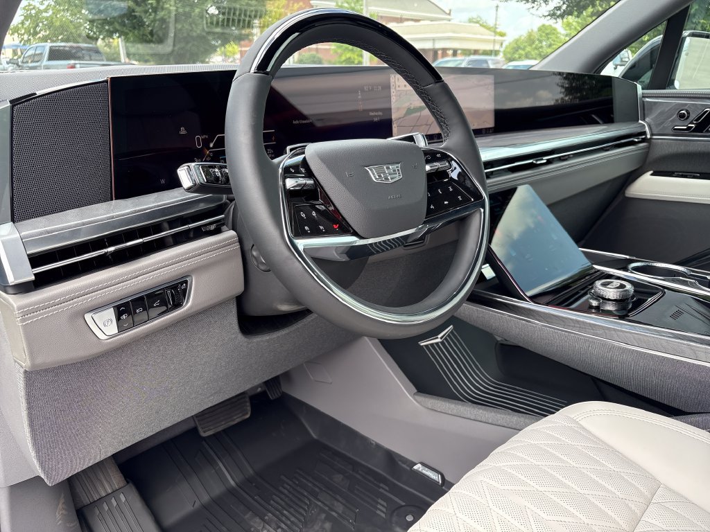 New 2026 Cadillac Escalade IQ AWD Sport 1 w/ LPO, Floor Liner Package image 12
