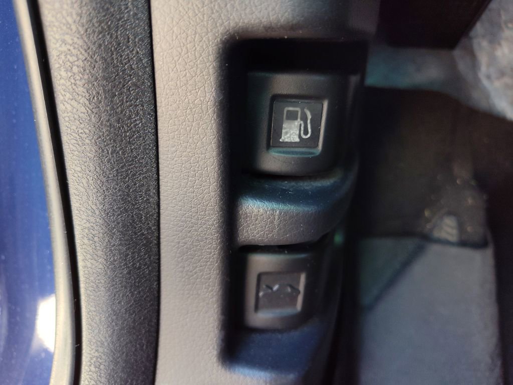 Used 2017 Honda HR-V EX image 22