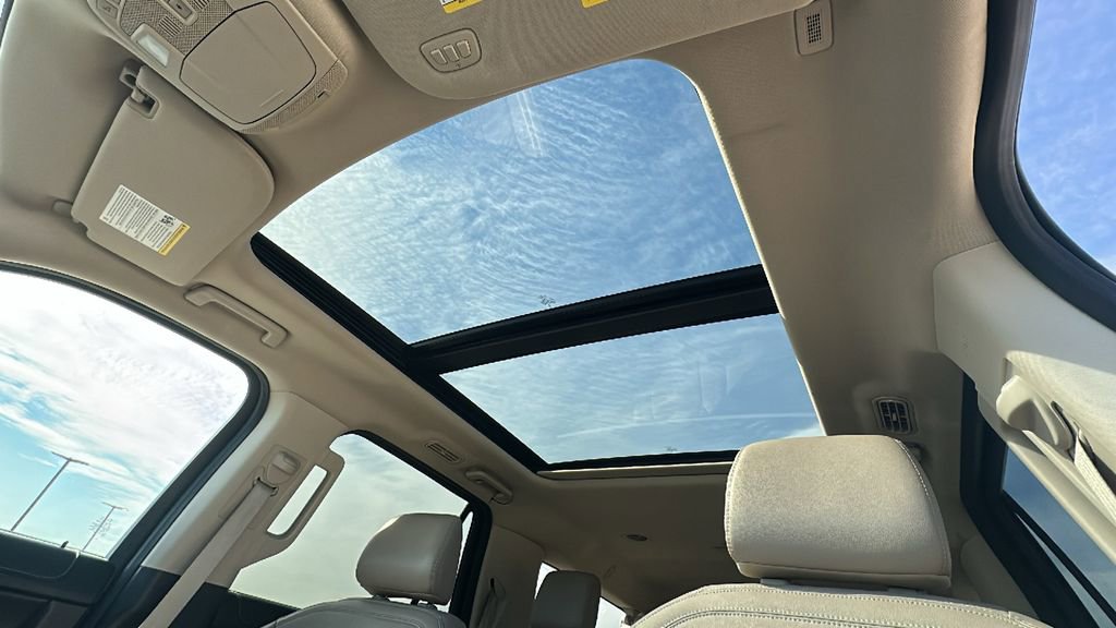 Used 2024 Ford Expedition Max Limited image 5