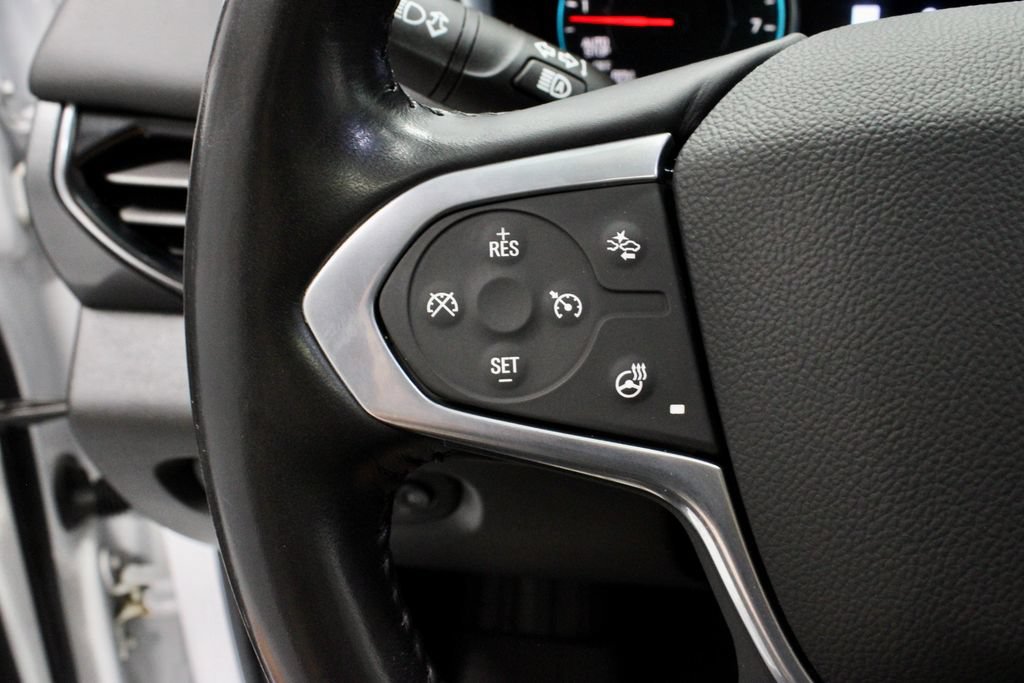 Used 2021 Chevrolet Traverse Premier w/ Redline Edition AWD/4WD image 27