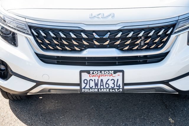 Used 2023 Kia Seltos Nightfall Edition AWD/4WD image 8