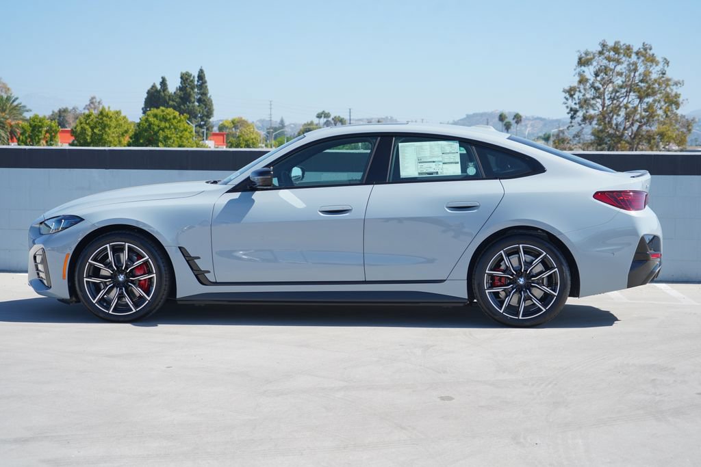 New 2026 BMW i4 eDrive40 w/ M Sport Package RWD image 4