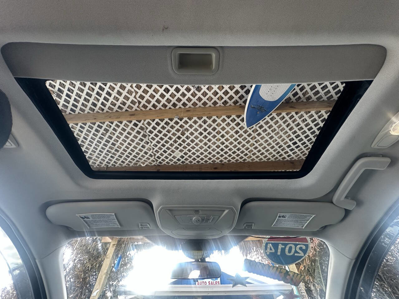 Used 2014 Ford Focus SE w/ Equipment Group 201A image 17