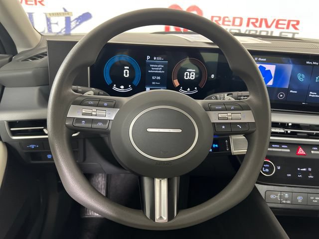 Used 2025 Hyundai Sonata SEL FWD image 14