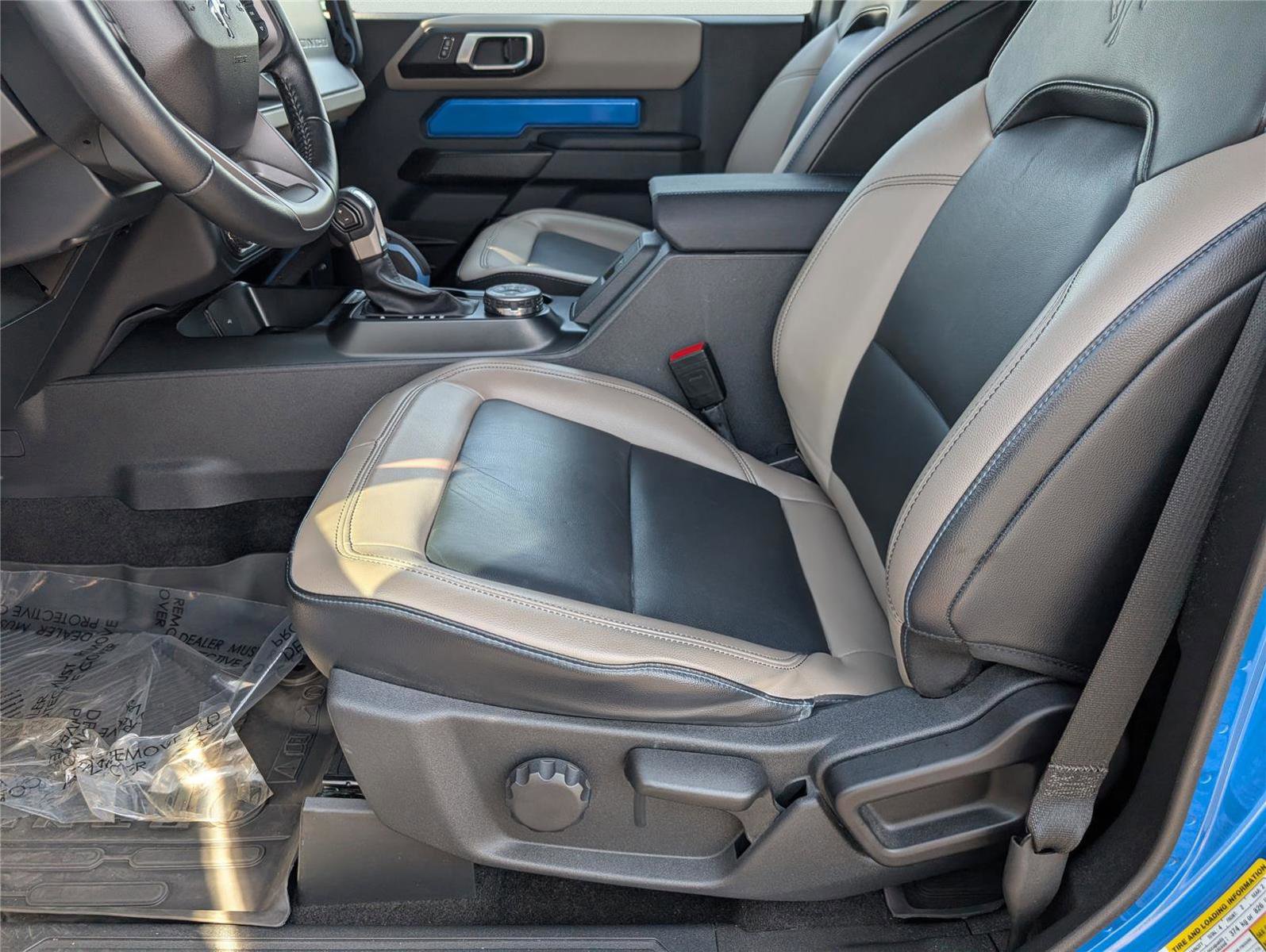 Used 2024 Ford Bronco Wildtrak image 12