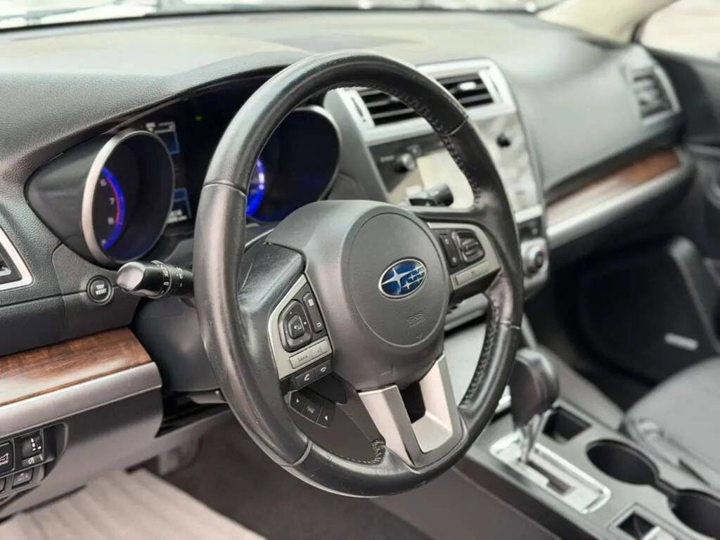 Used 2015 Subaru Outback 2.5i Limited image 11