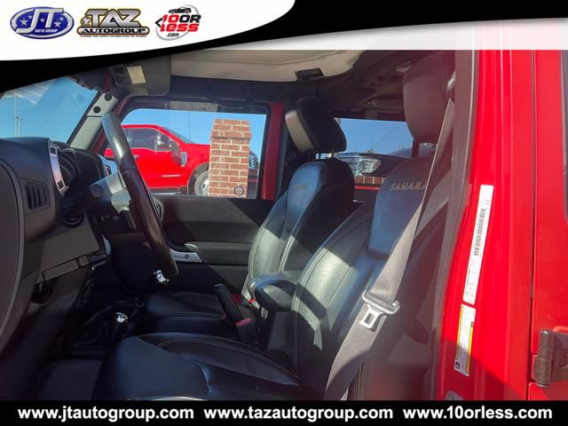 Used 2013 Jeep Wrangler Unlimited Sahara w/ Dual Top Group AWD/4WD image 10