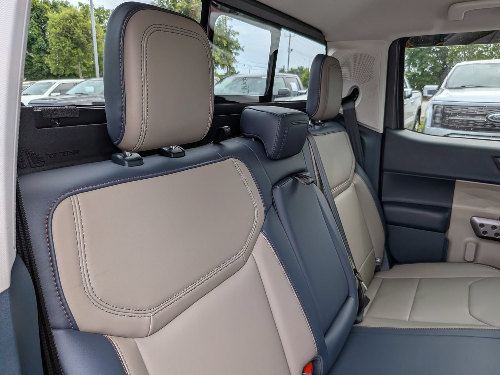 Used 2025 Ford Maverick Lariat AWD/4WD image 33