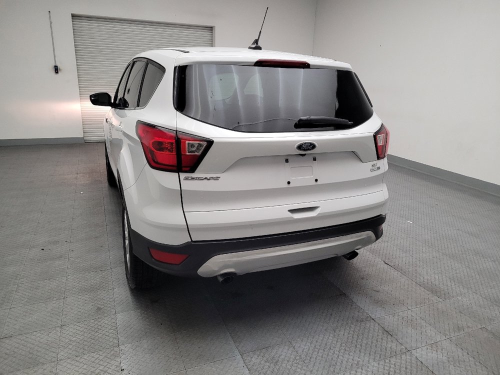 Used 2019 Ford Escape SE AWD/4WD image 6