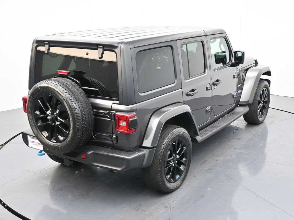 Used 2022 Jeep Wrangler Unlimited Sahara image 27