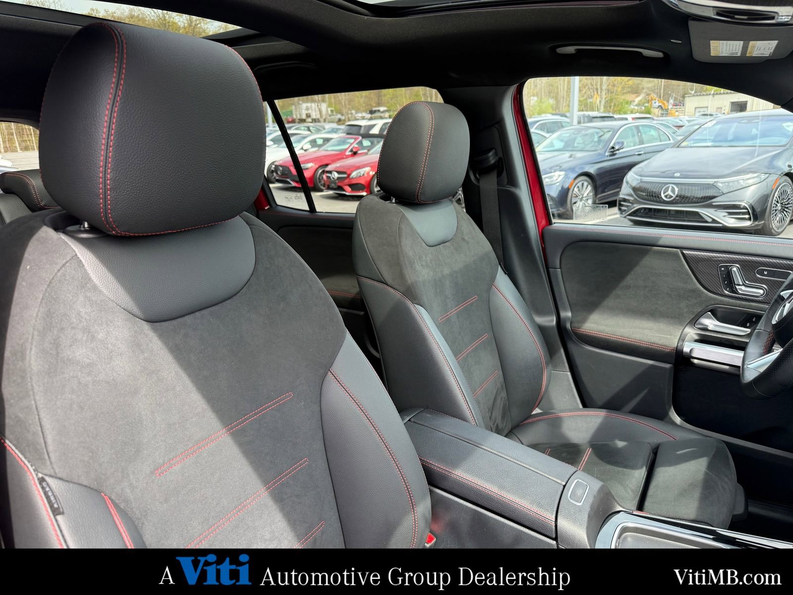 Certified 2024 Mercedes-Benz GLB 250 4MATIC image 31