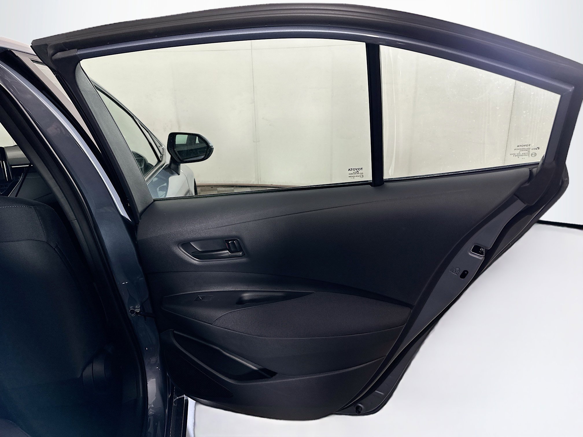 Used 2026 Toyota Corolla LE image 27