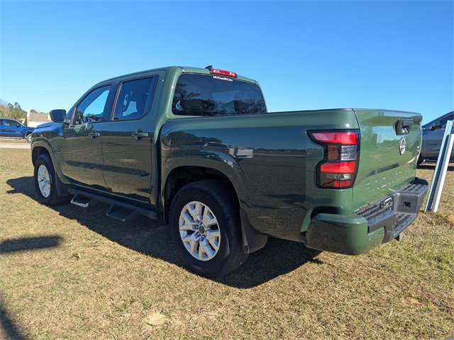 Used 2022 Nissan Frontier SV w/ Technology Package image 5