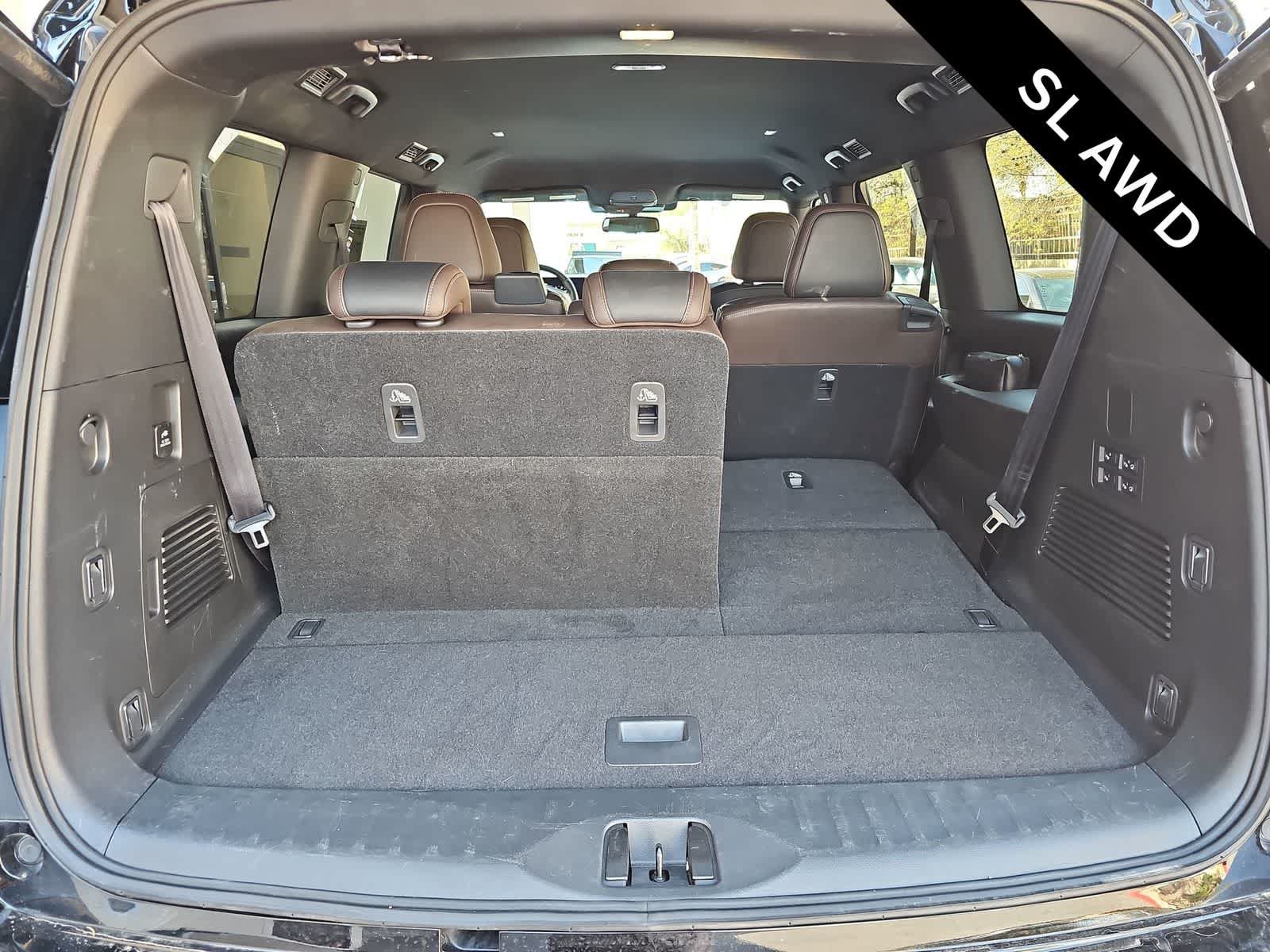 Used 2025 Nissan Armada SL AWD/4WD image 23