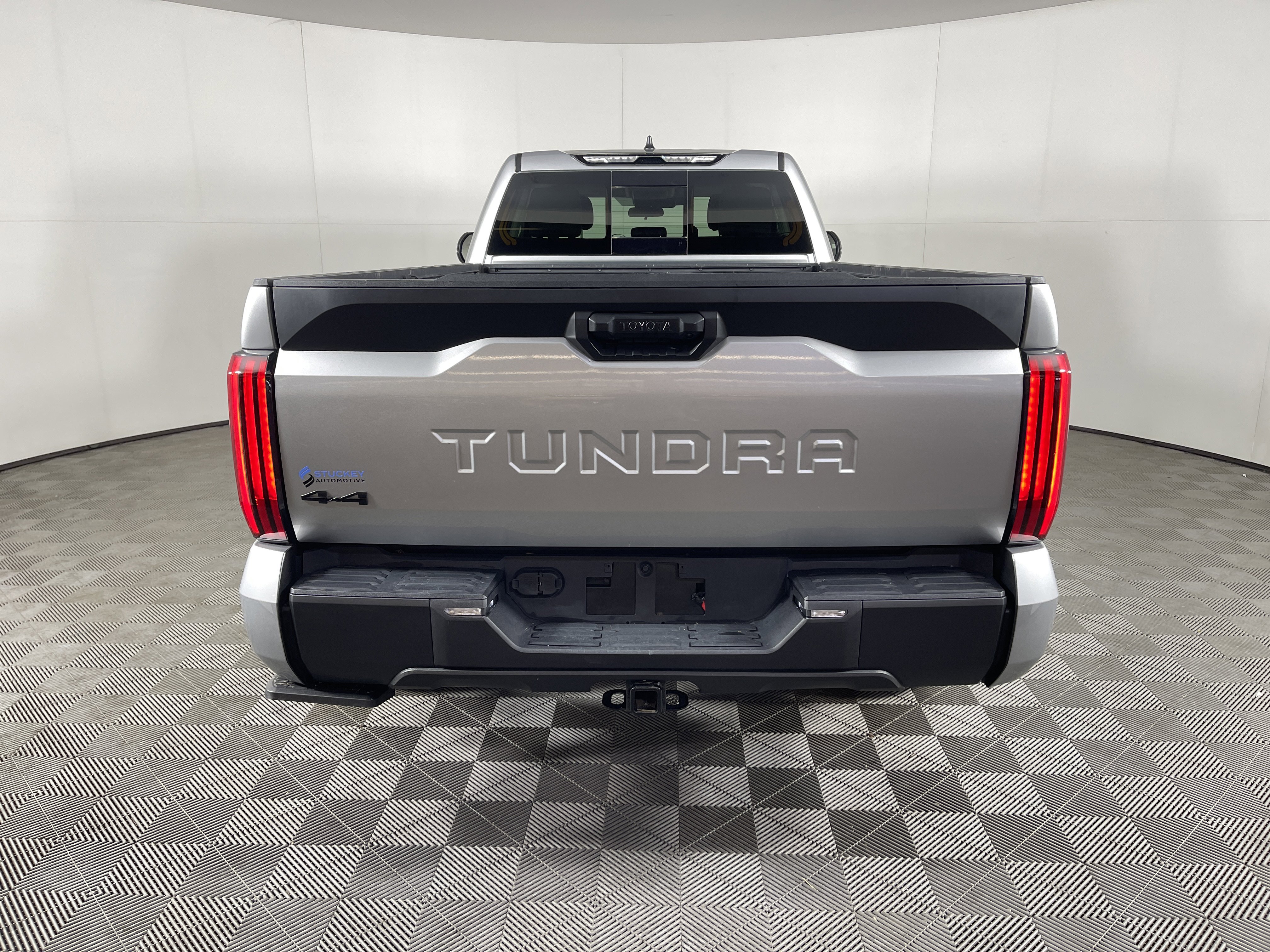 Used 2024 Toyota Tundra SR image 4