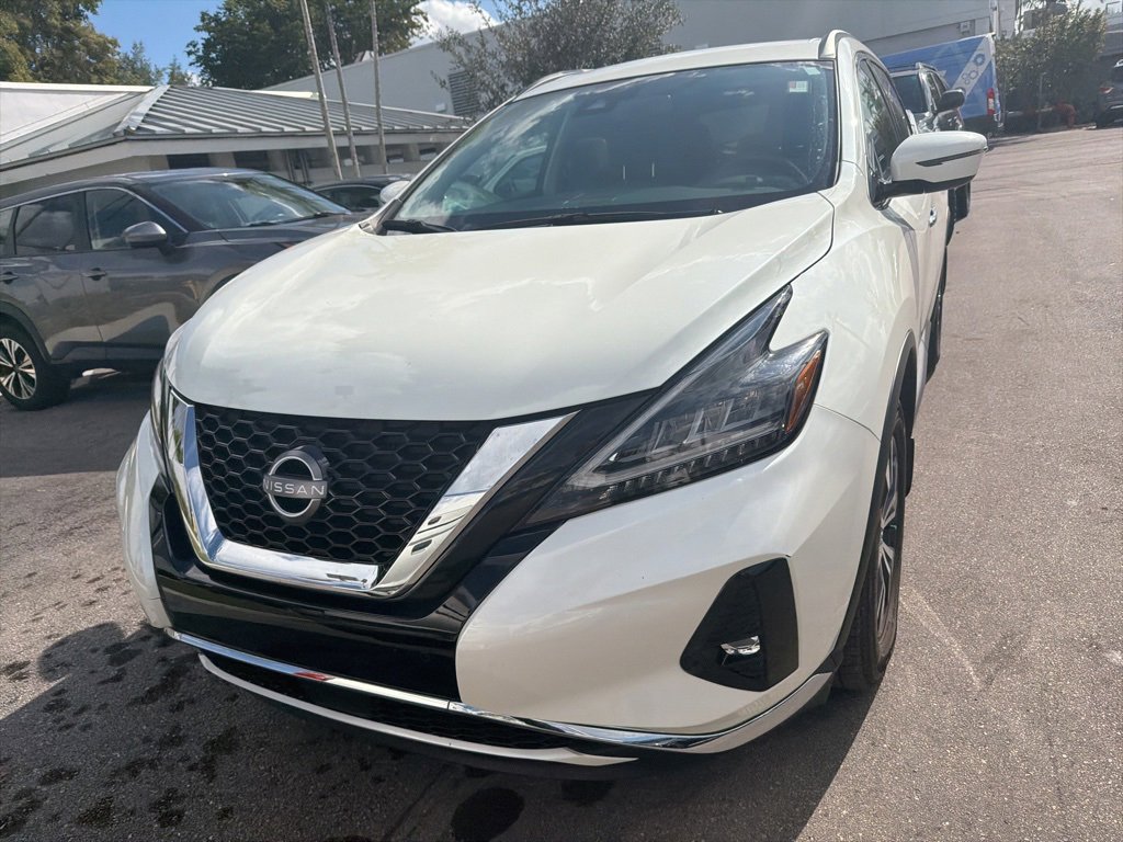 Certified 2024 Nissan Murano SV image 2