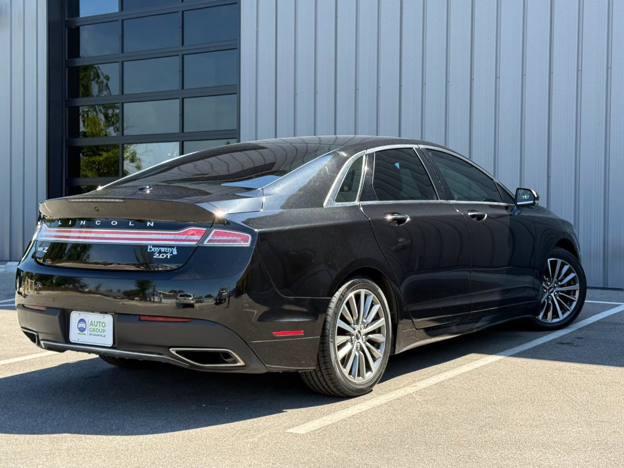 Used 2019 Lincoln MKZ Premiere FWD image 5