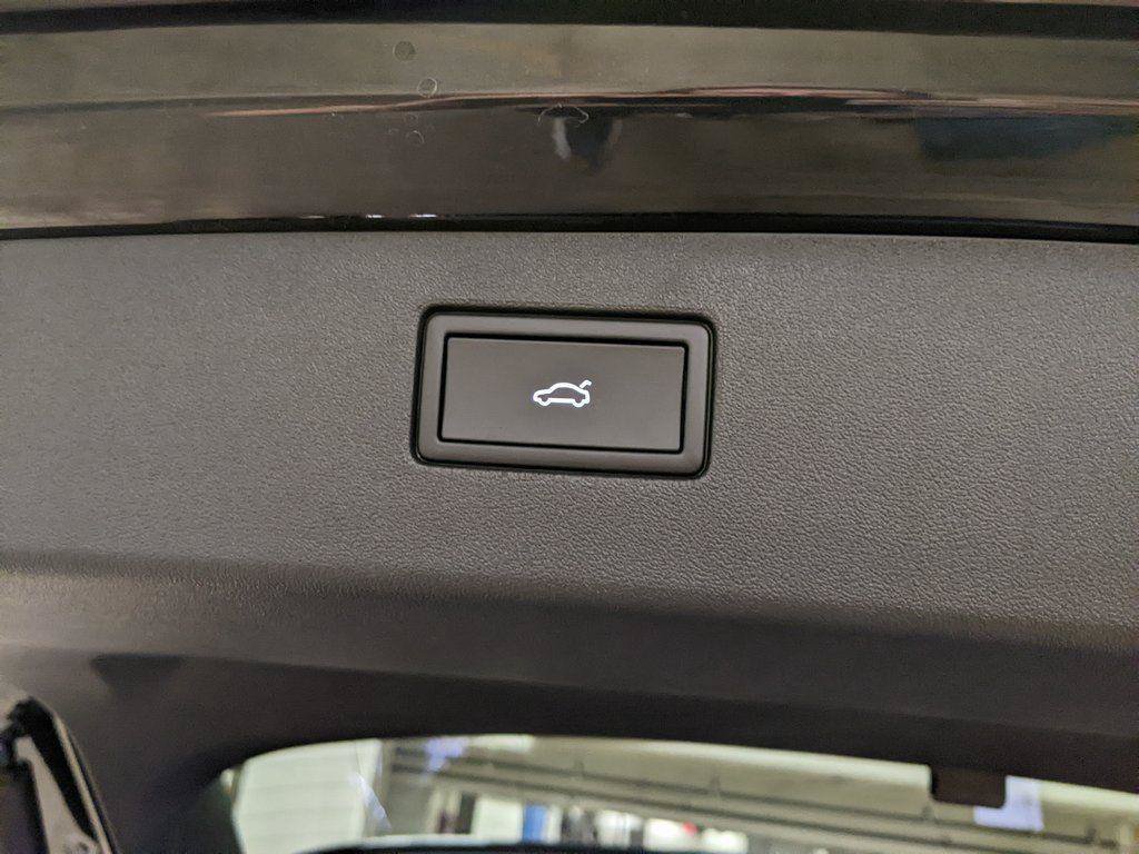 New 2026 Volkswagen Tiguan SE AWD/4WD image 30