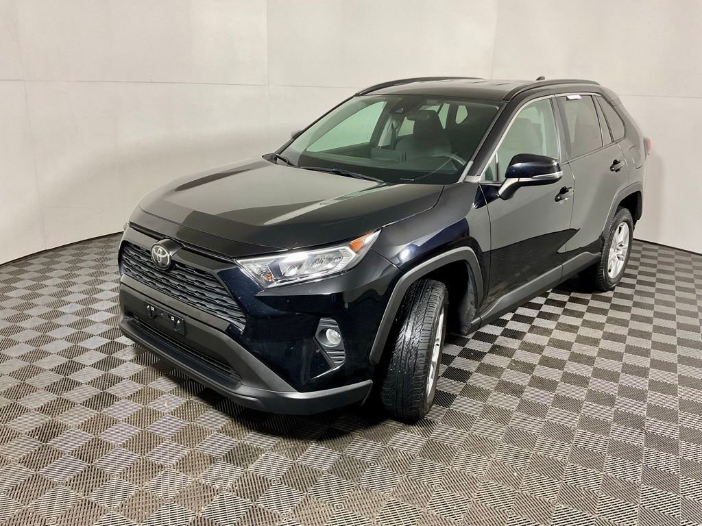 Used 2021 Toyota RAV4 XLE image 8