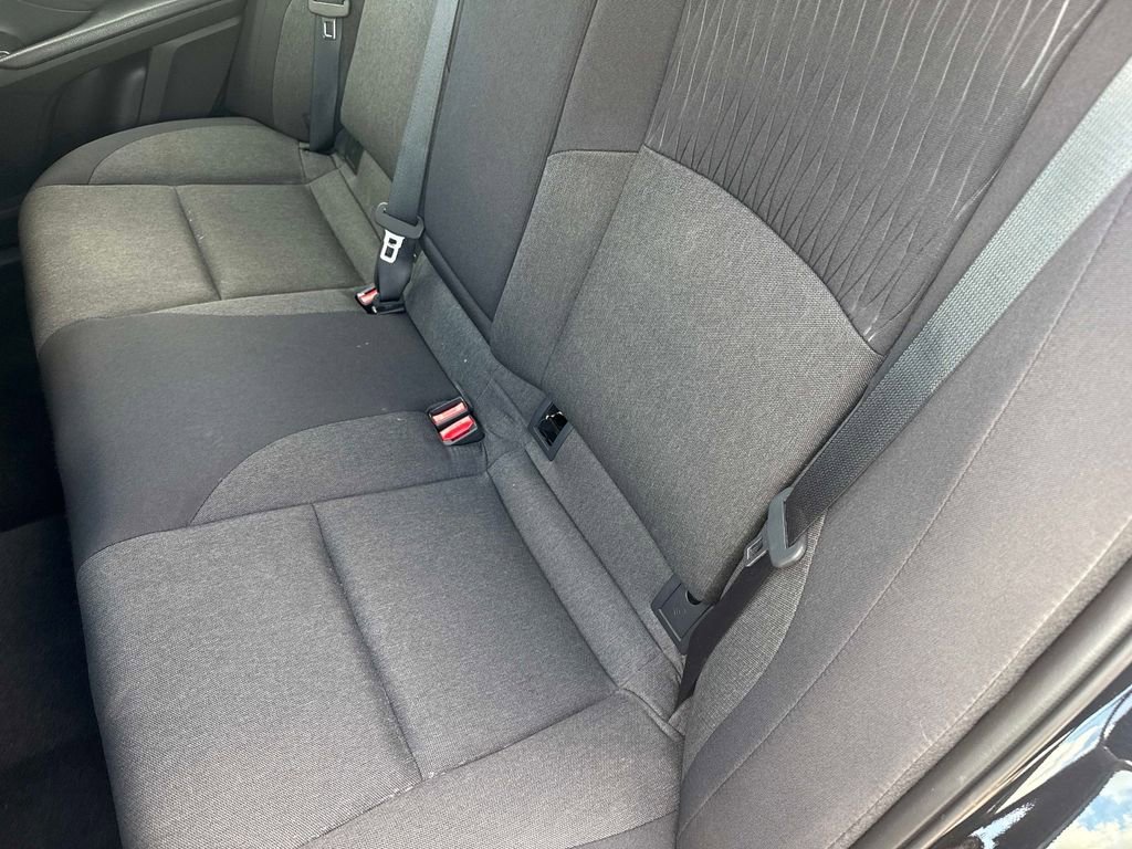 Used 2025 Toyota Camry LE image 12