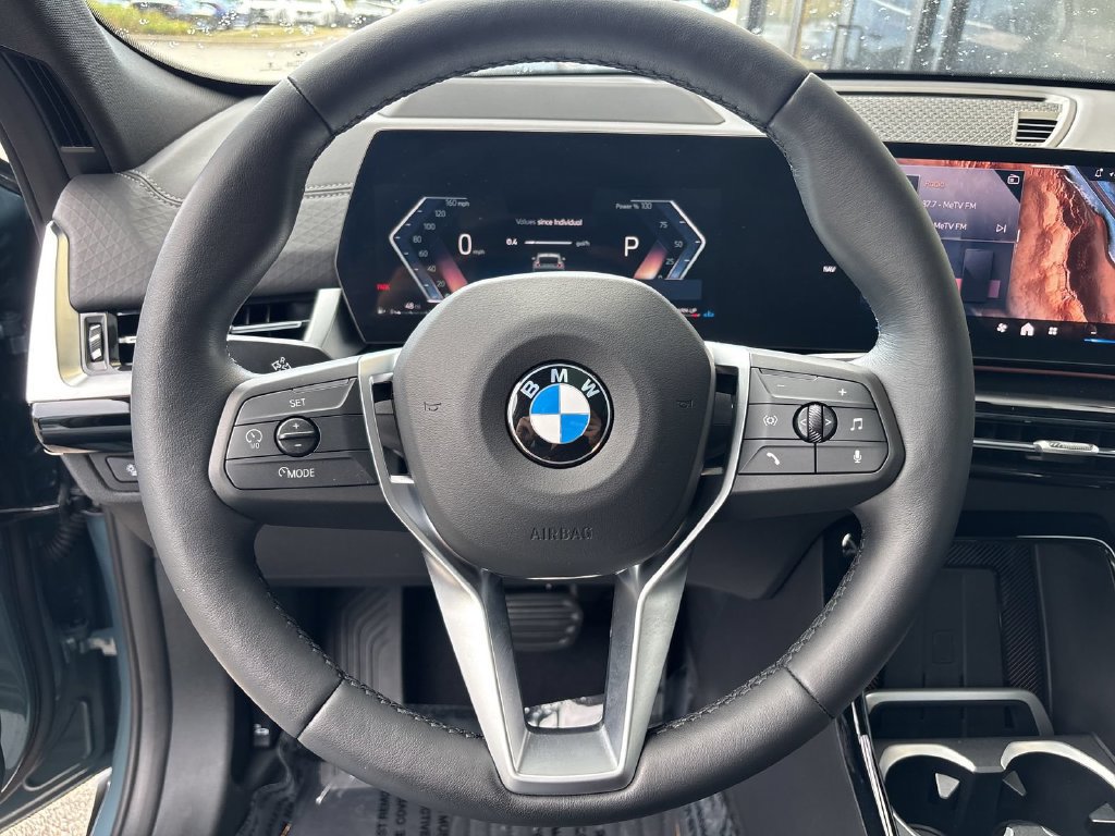 Used 2026 BMW X2 xDrive28i AWD/4WD image 16