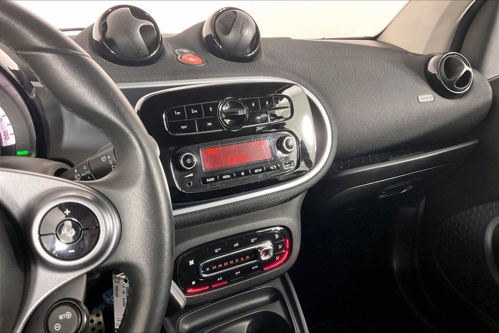 Used 2019 smart fortwo electric drive w/ Sport Package RWD image 5