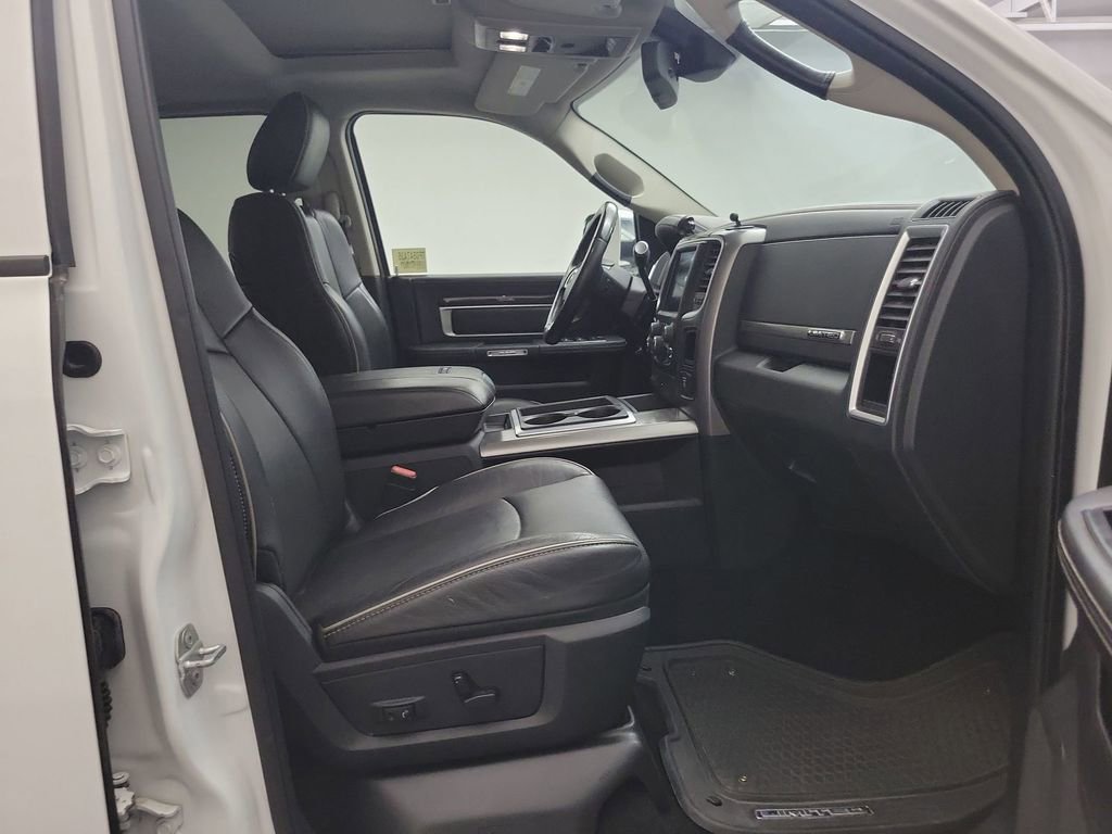 Used 2015 RAM 2500 Limited image 26