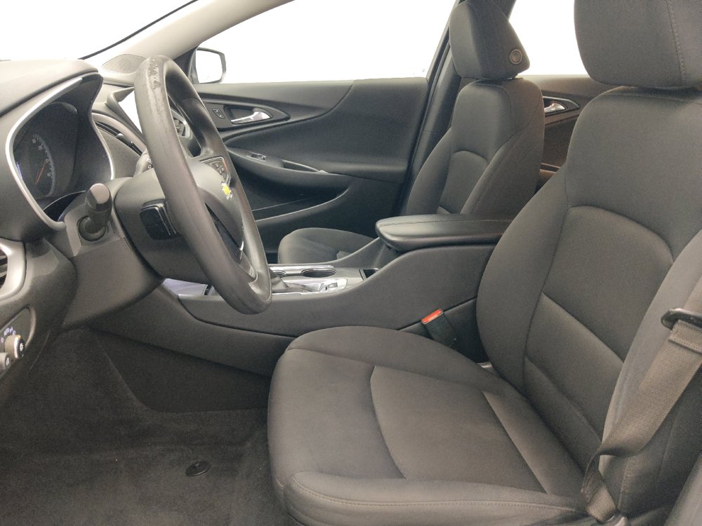 Used 2023 Chevrolet Malibu LT FWD image 17
