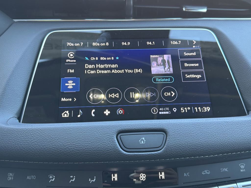 Certified 2023 Cadillac XT4 Luxury image 30