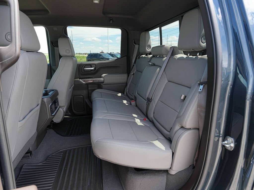 Used 2020 Chevrolet Silverado 1500 LTZ w/ LTZ Plus Package AWD/4WD image 20