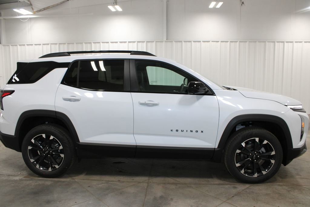New 2026 Chevrolet Equinox RS image 11