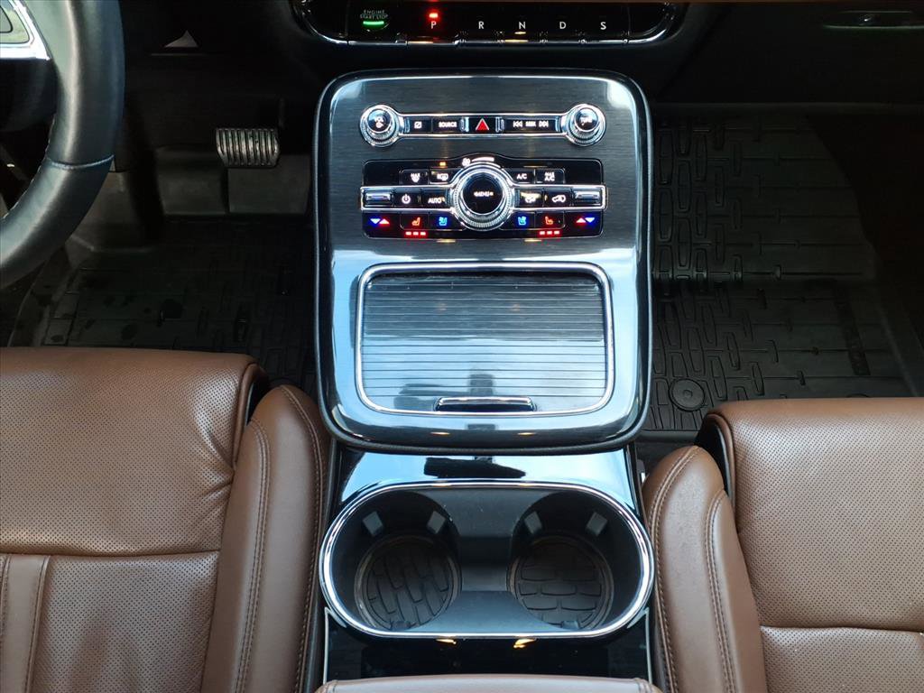 Certified 2023 Lincoln Nautilus Reserve w/ Equipment Group 202A image 23